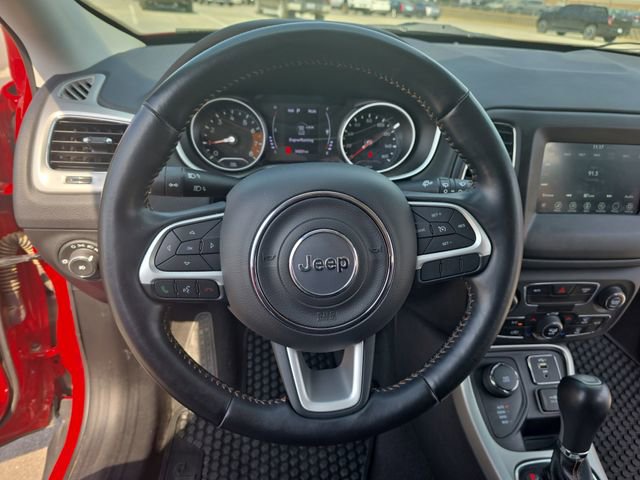 Used 2020 Jeep Compass Latitude w/ Cold Weather Group image 16