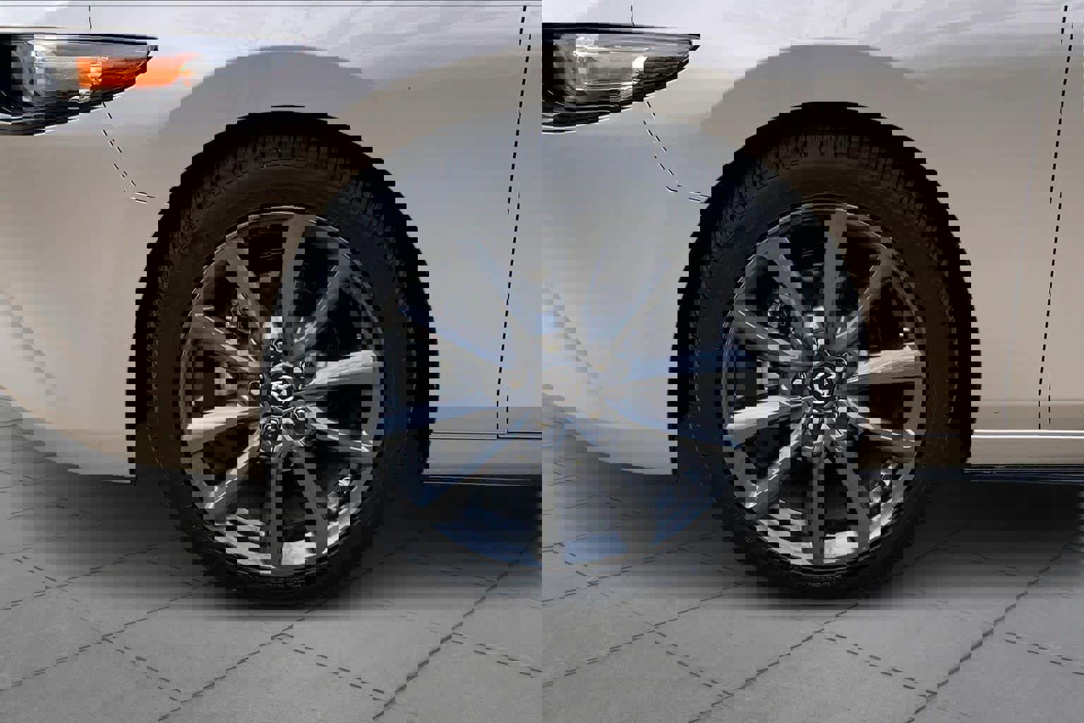 Used 2023 MAZDA MAZDA3 s image 10