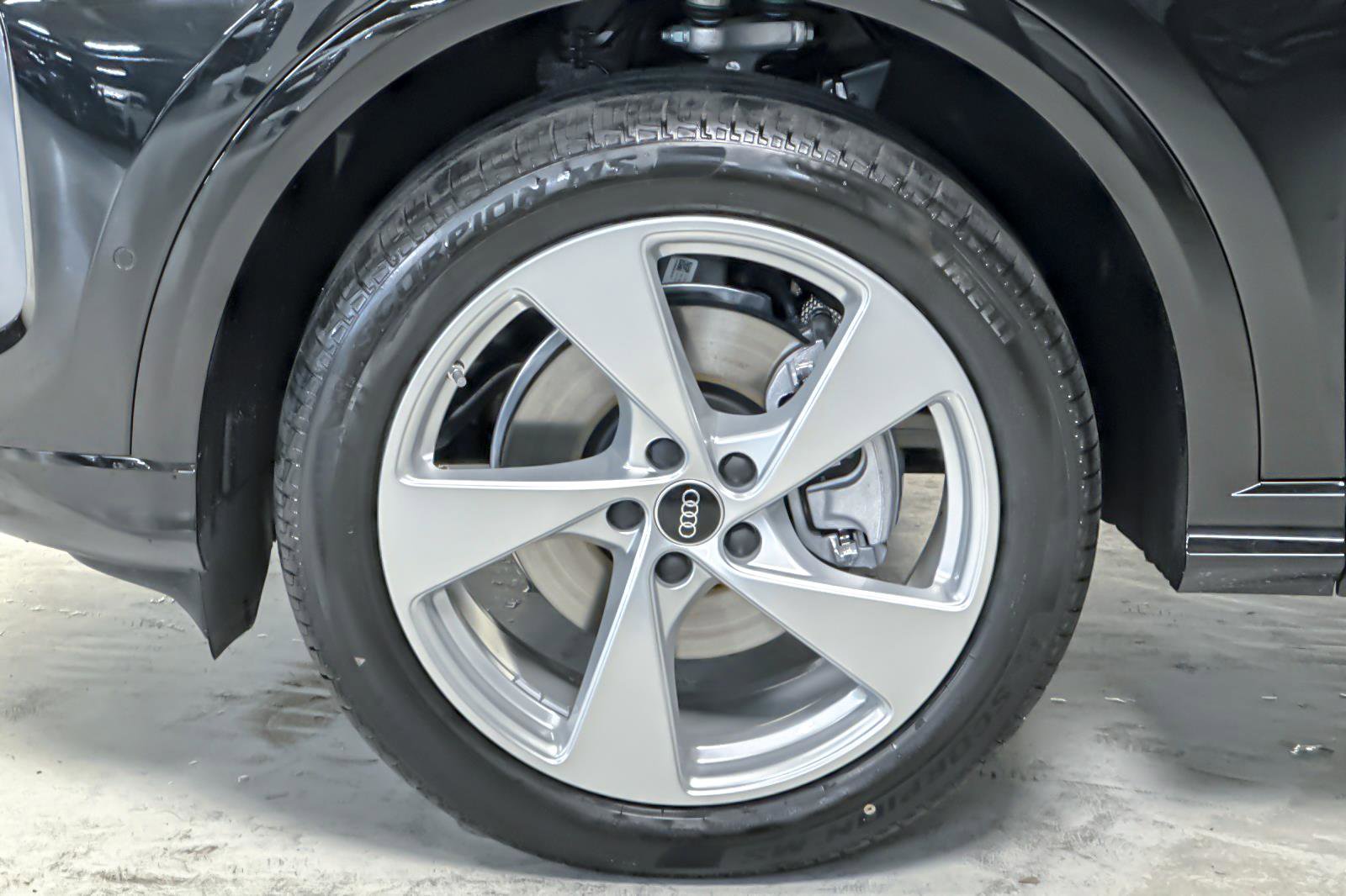 New 2025 Audi Q5 Premium Plus image 25