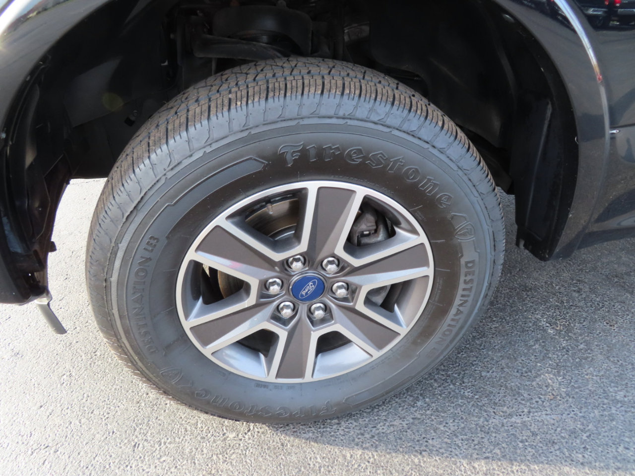 Used 2017 Ford F150 XLT w/ Equipment Group 301A Mid image 11