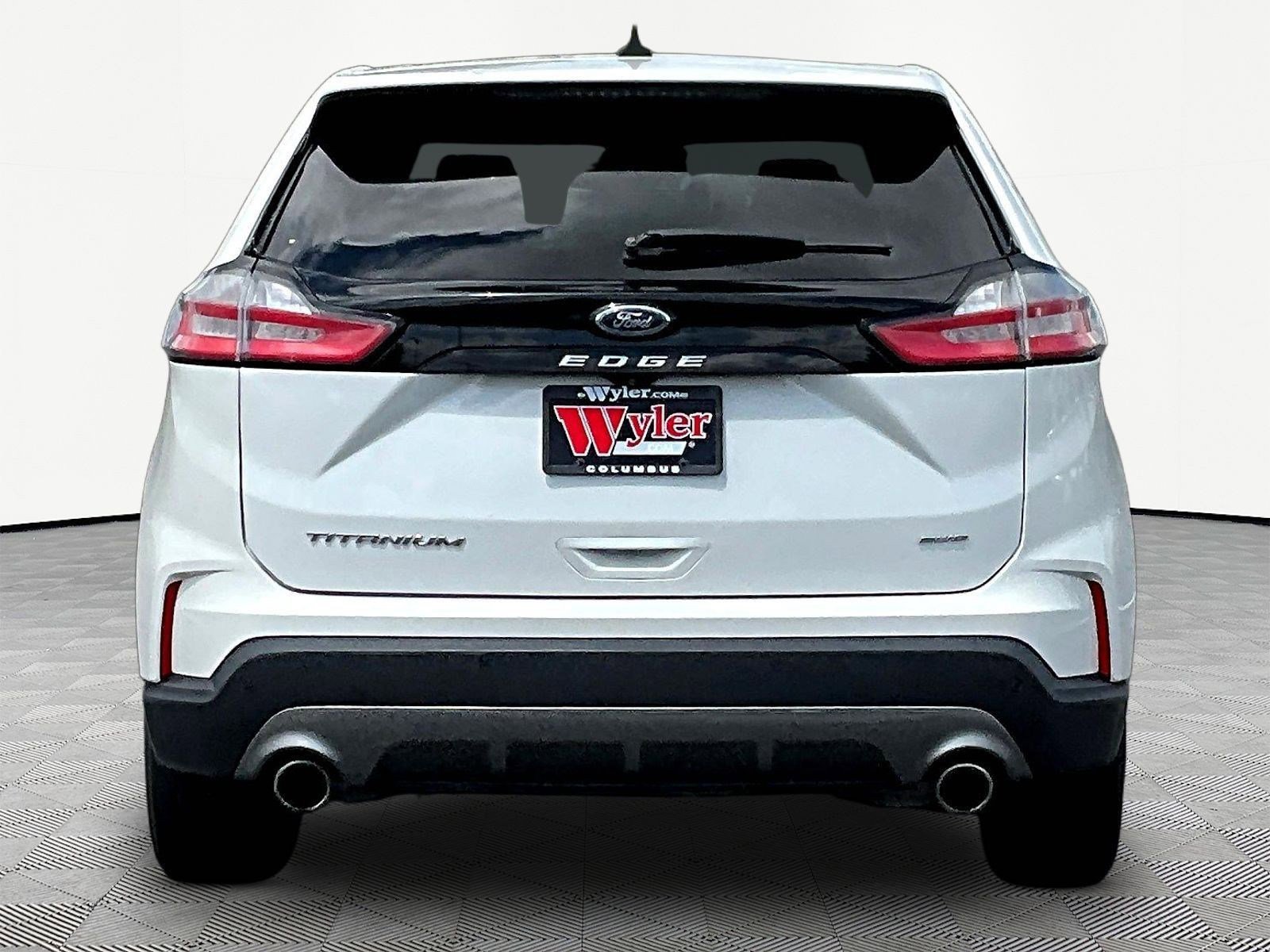 Used 2021 Ford Edge Titanium AWD/4WD image 5