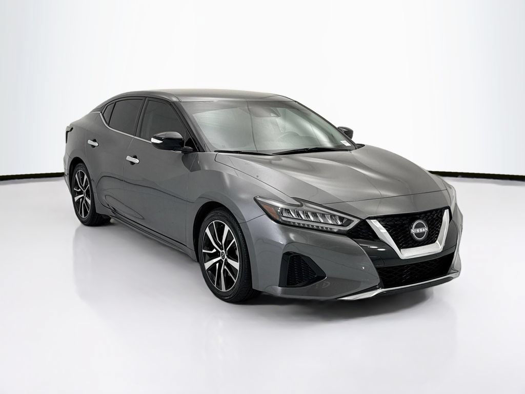 Used 2023 Nissan Maxima SV w/ Floor Mat Group FWD image 3