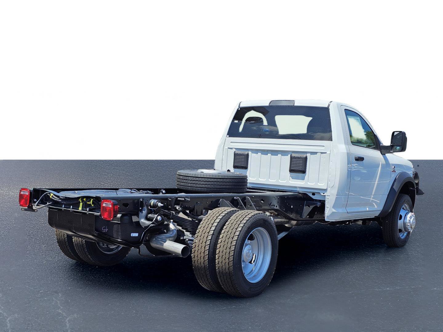 New 2026 RAM 4500 Tradesman w/ Chrome Appearance Group AWD/4WD image 10