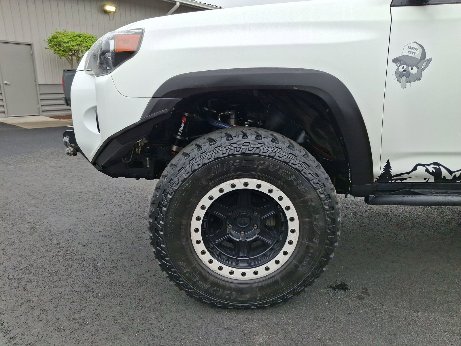 Used 2021 Toyota 4Runner TRD Off-Road Premium AWD/4WD image 30