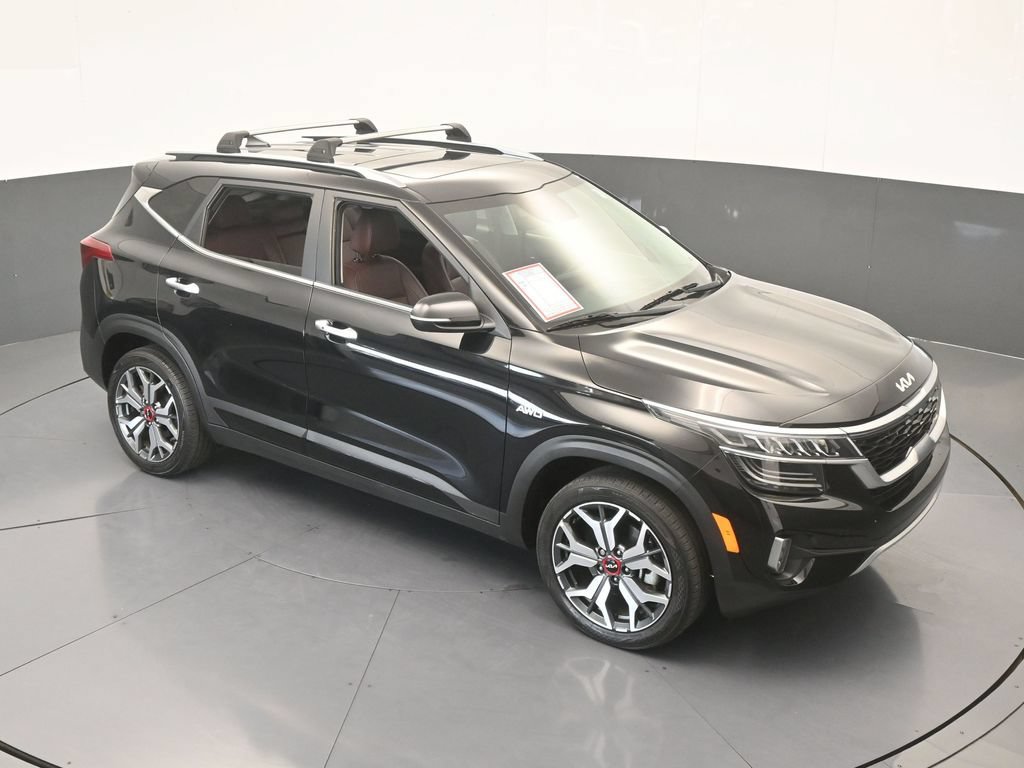 Used 2023 Kia Seltos SX w/ SX Sunroof Package AWD/4WD image 52