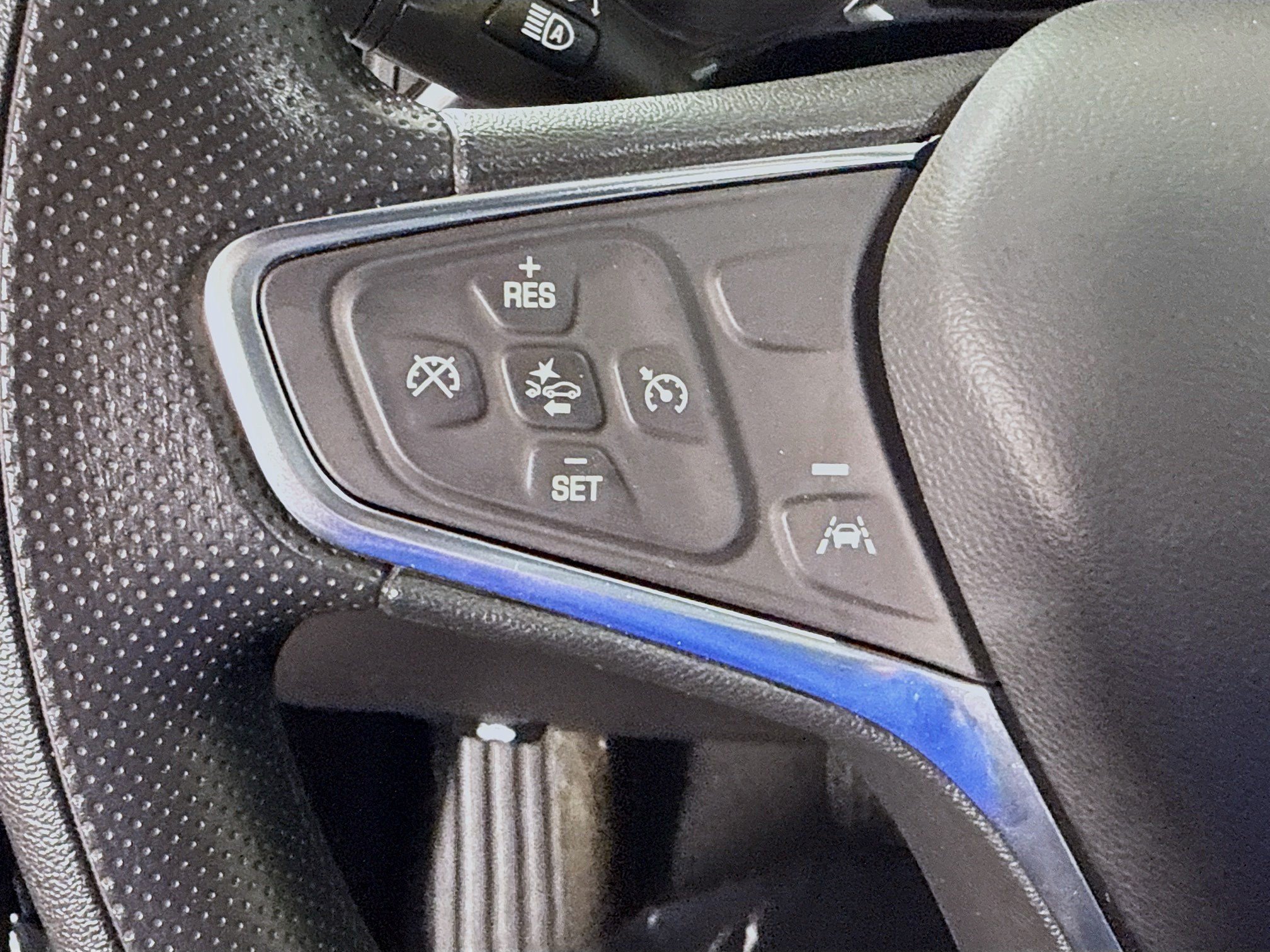 Used 2024 Chevrolet Equinox LS w/ LS Convenience Package FWD image 14