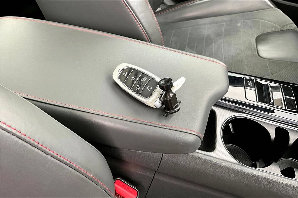 Used 2022 Hyundai Sonata N Line FWD image 16