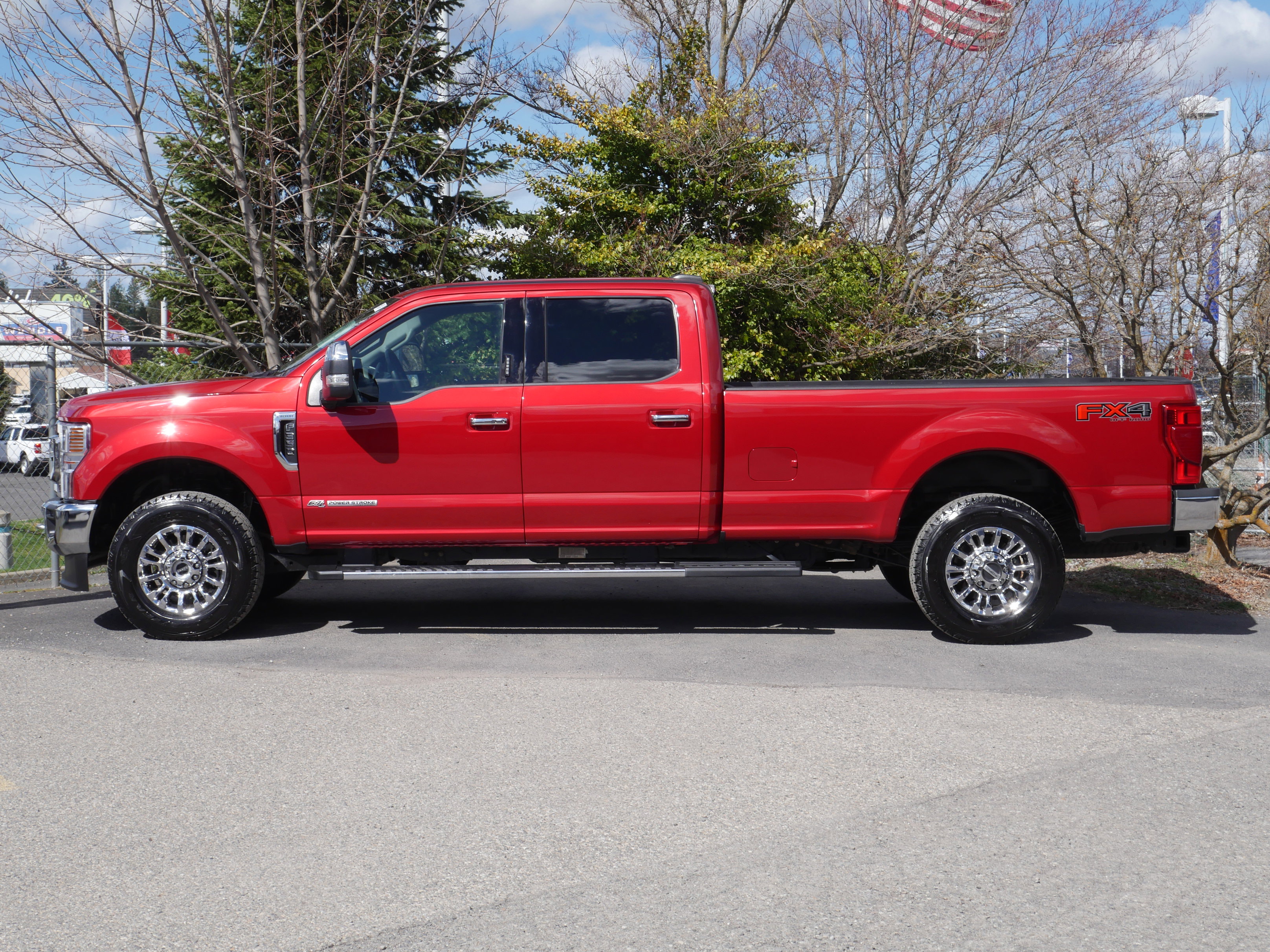 Certified 2020 Ford F350 Lariat w/ Lariat Ultimate Package image 3