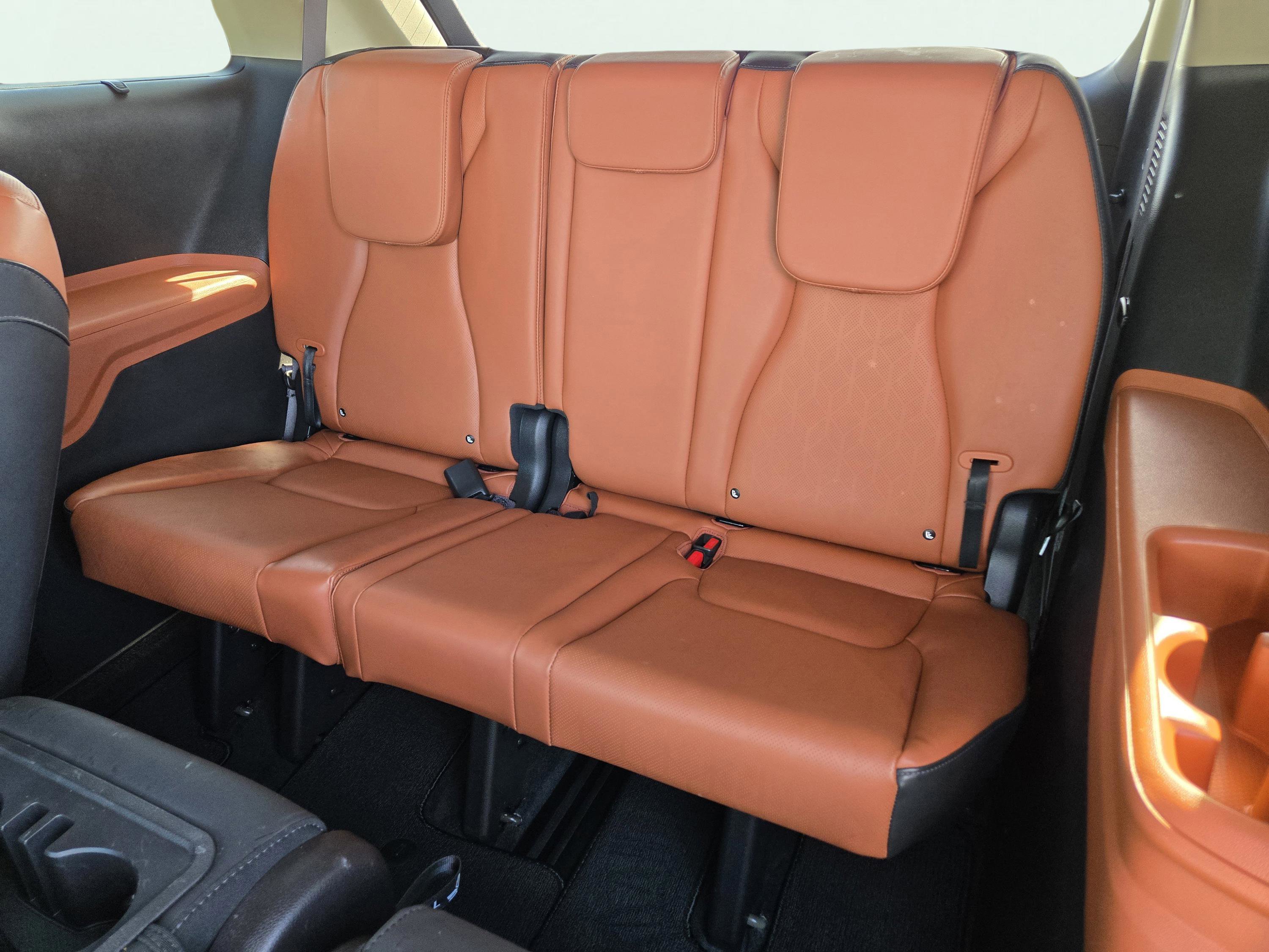 Used 2025 Kia Carnival SX image 17