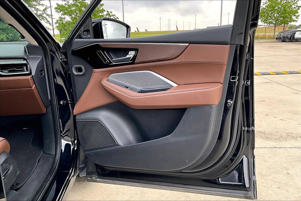 Certified 2025 Acura MDX SH-AWD w/ Advance Package image 22