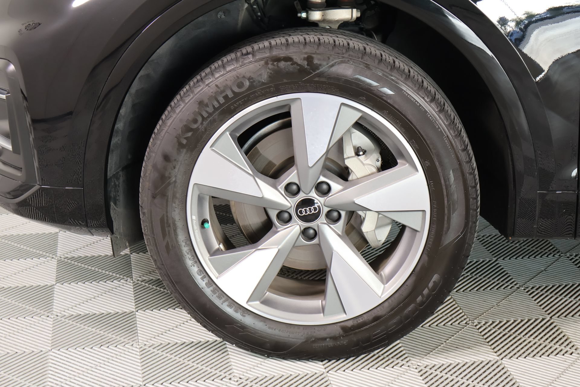 Used 2024 Audi Q5 2.0T Premium AWD/4WD image 18