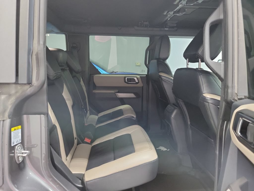 Used 2023 Ford Bronco Wildtrak AWD/4WD image 16