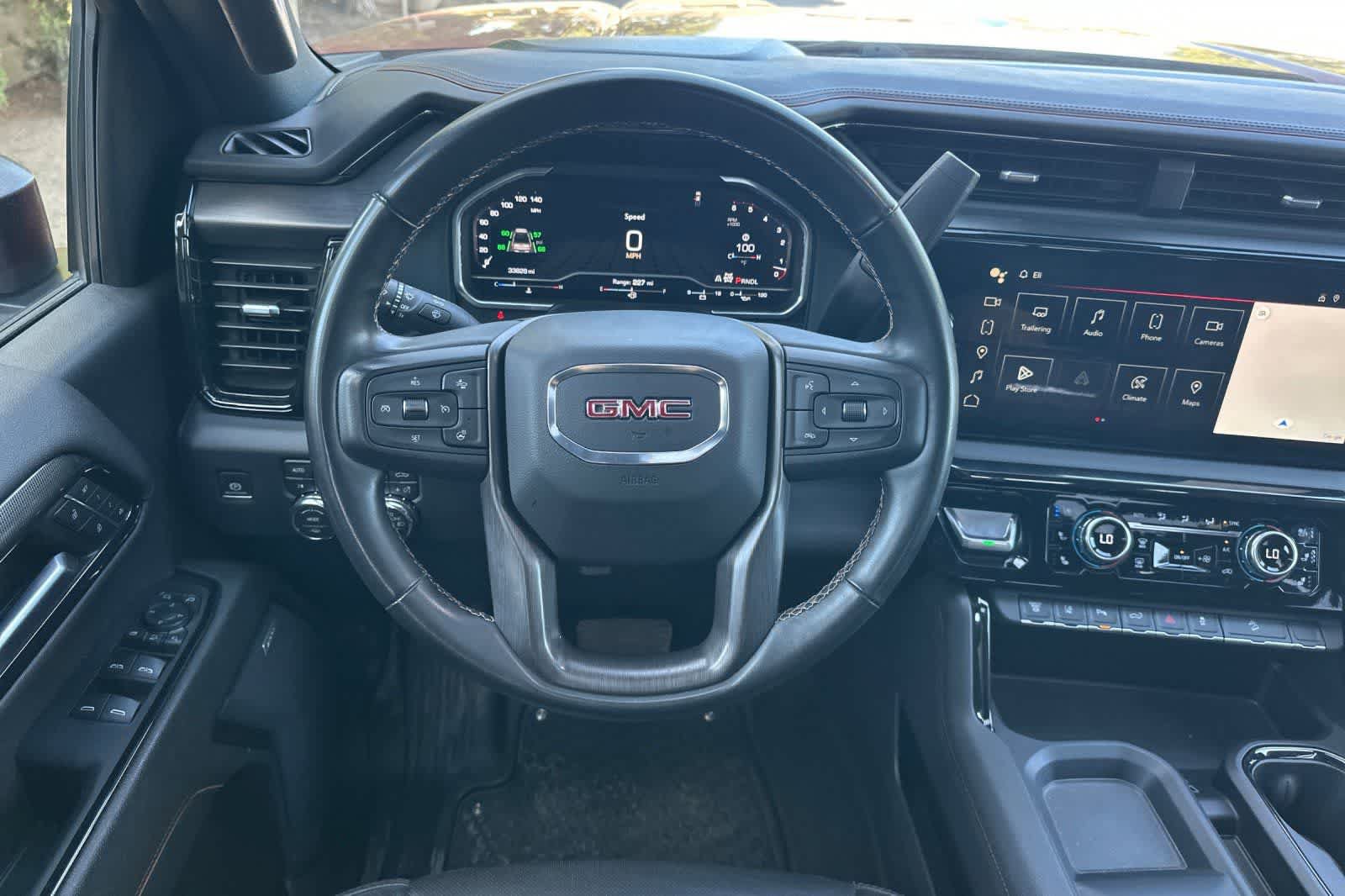 Used 2024 GMC Sierra 2500 AT4 w/ AT4 Premium Plus Package AWD/4WD image 16