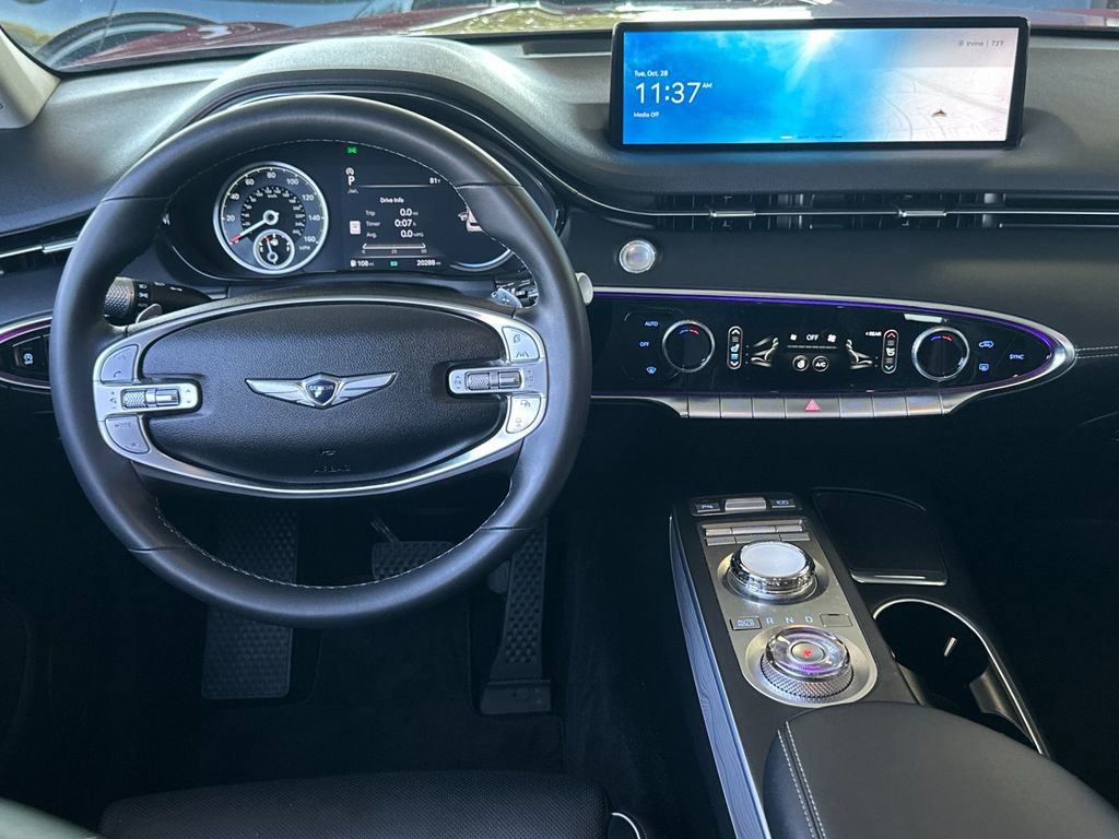 Used 2023 Genesis GV70 2.5T Advanced w/ Advanced Package image 15