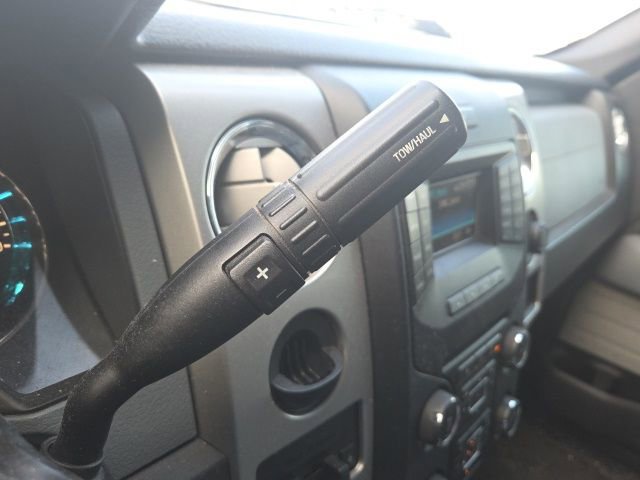 Used 2013 Ford F150 XLT w/ Luxury Equipment Group image 40