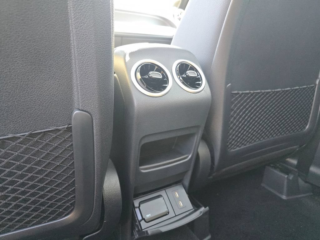New 2026 Mercedes-Benz GLB 250 4MATIC image 24