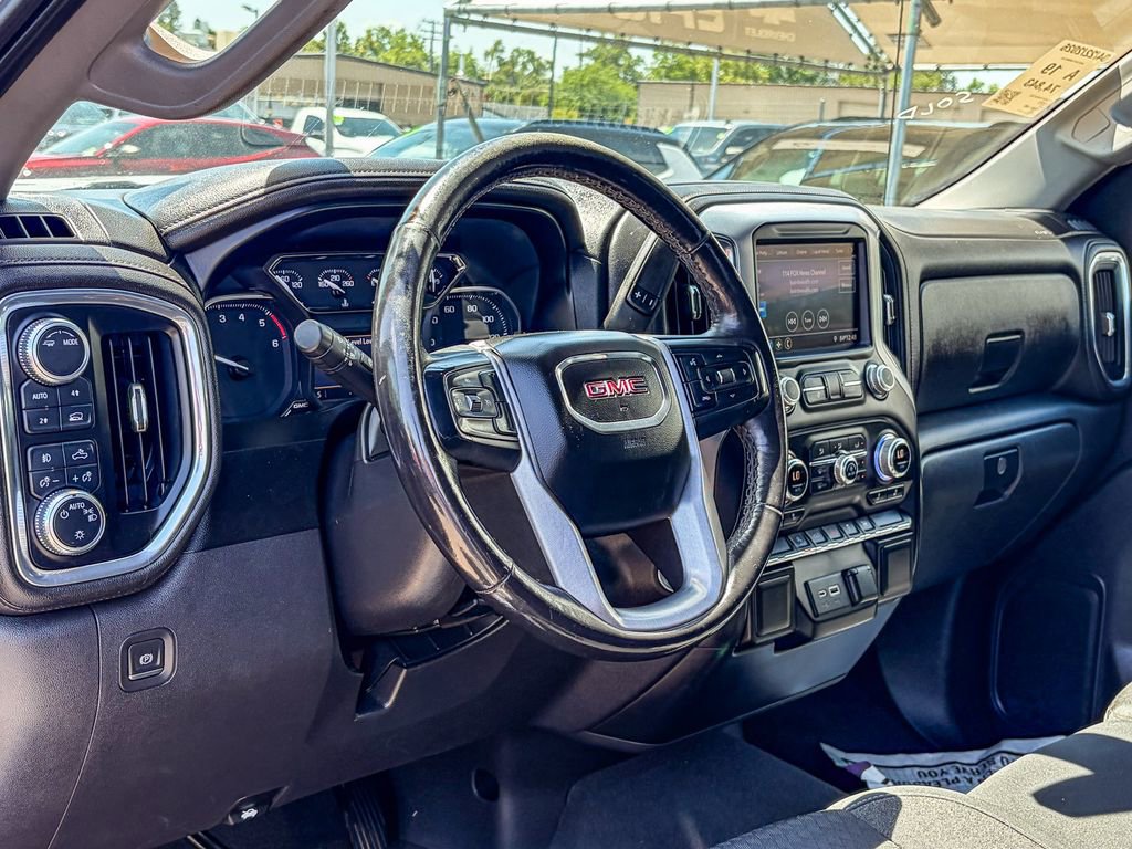 Used 2021 GMC Sierra 1500 Elevation w/ LPO, Elevation Black Package AWD/4WD image 8