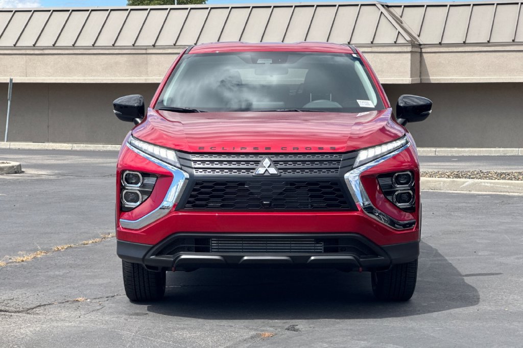 New 2026 Mitsubishi Eclipse Cross LE AWD/4WD image 12