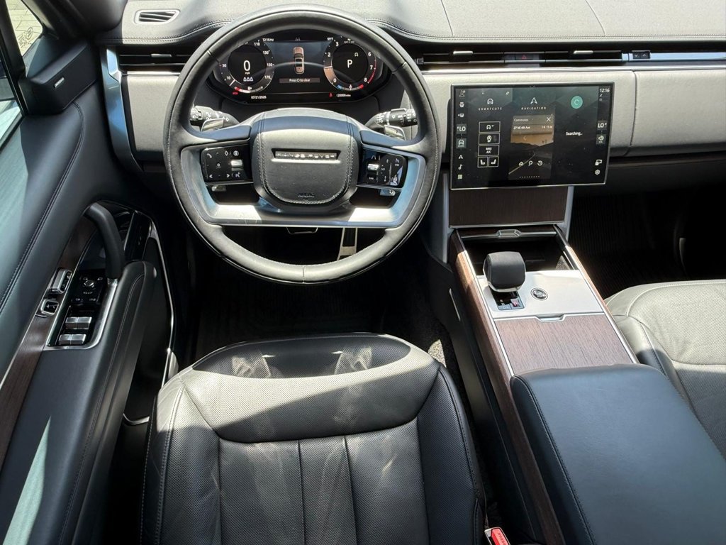 Used 2024 Land Rover Range Rover SE AWD/4WD image 15