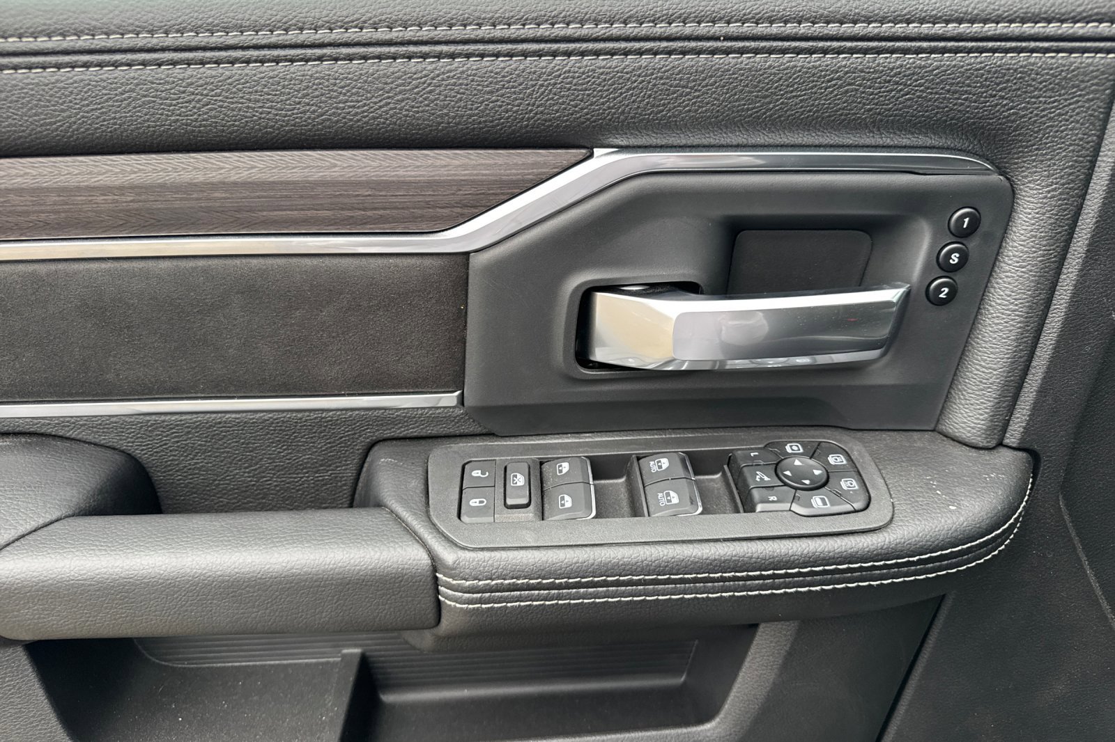 New 2026 RAM 3500 Laramie w/ Sport Appearance Package image 10