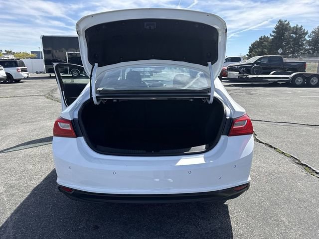 Used 2024 Chevrolet Malibu LT FWD image 24