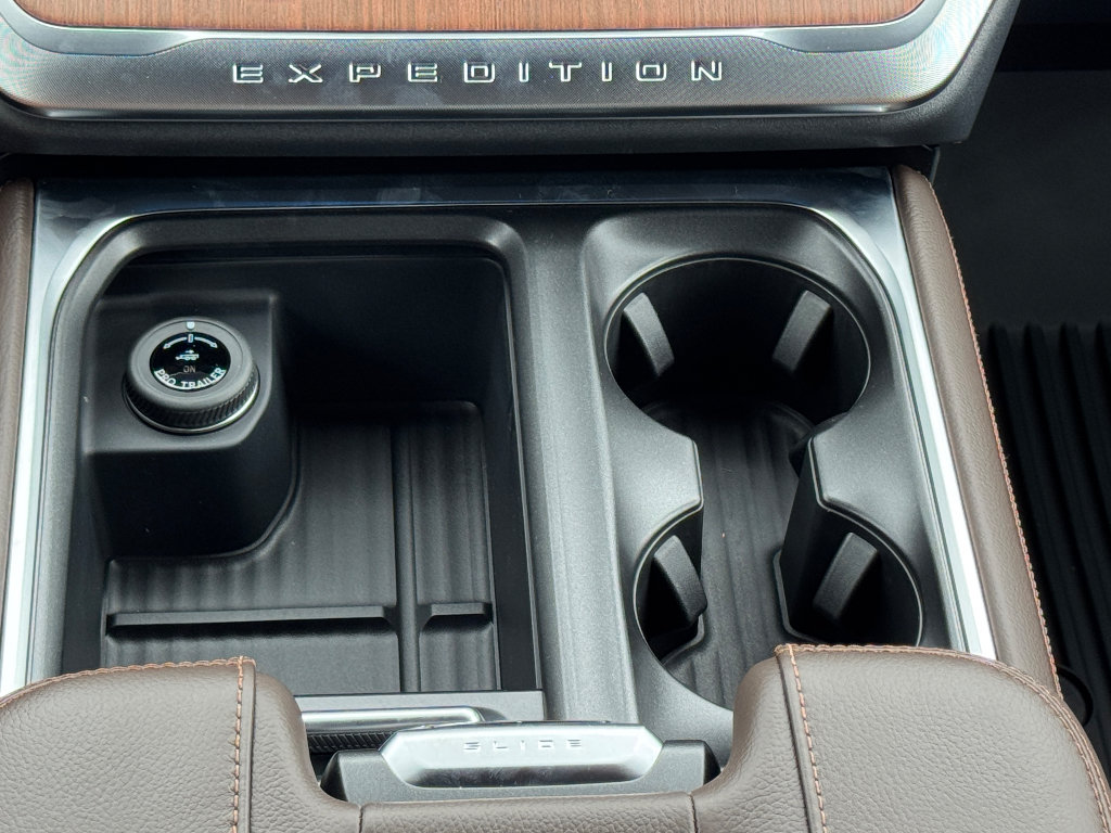 New 2026 Ford Expedition Max King Ranch AWD/4WD image 12