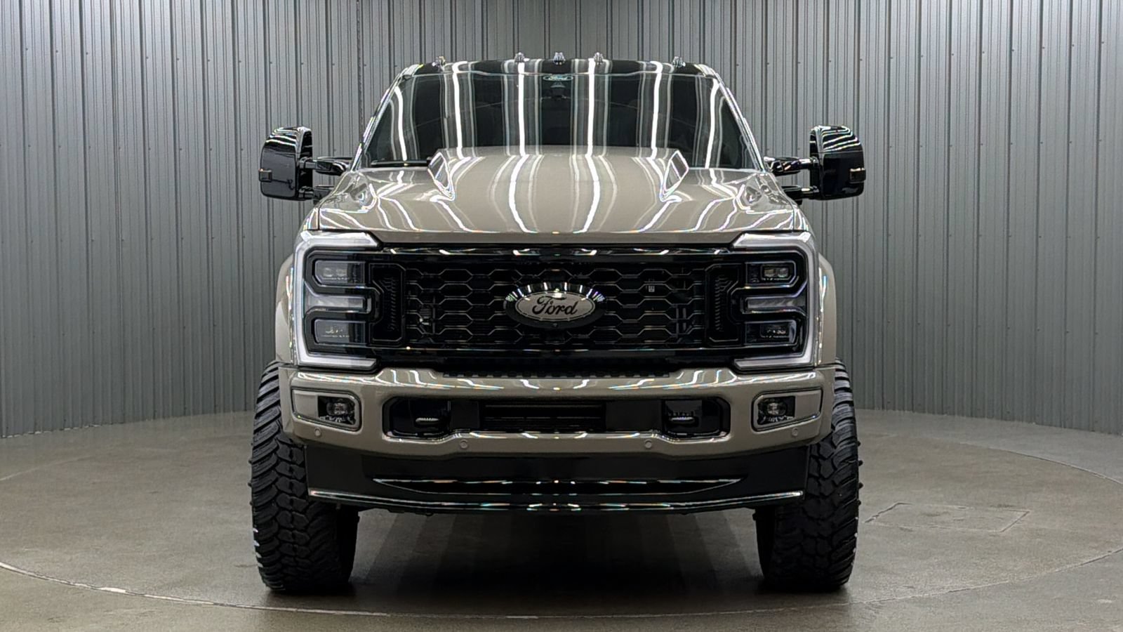 Used 2026 Ford F450 Platinum w/ Platinum Plus Package AWD/4WD image 8