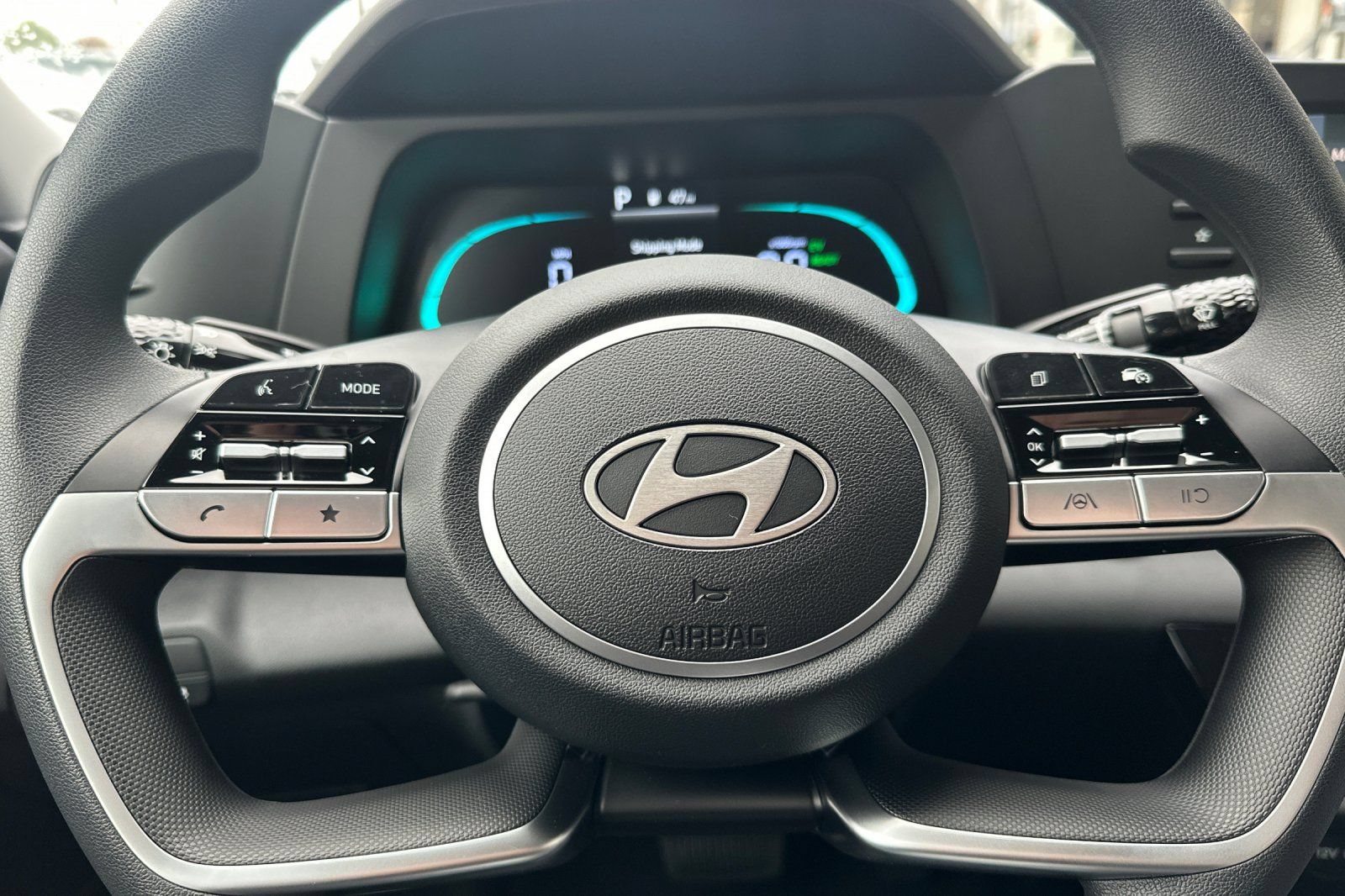 Used 2026 Hyundai Elantra Hybrid FWD image 25