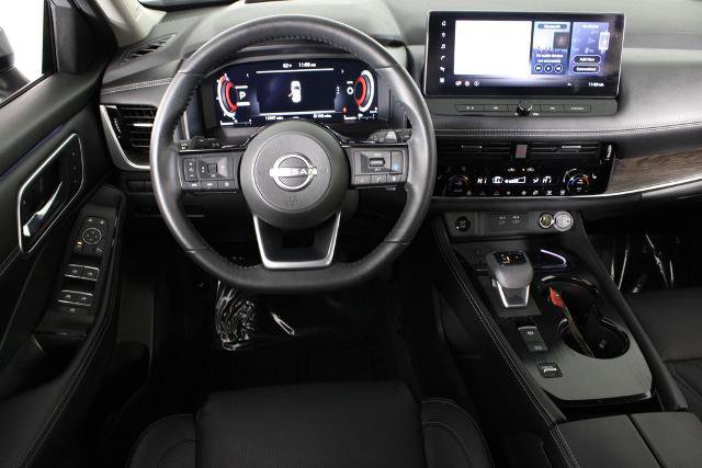 Certified 2024 Nissan Rogue Platinum w/ Platinum Premium Package image 7