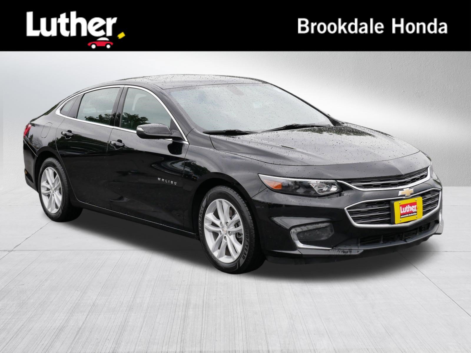 Used 2017 Chevrolet Malibu LT w/ Leather Package FWD video 1