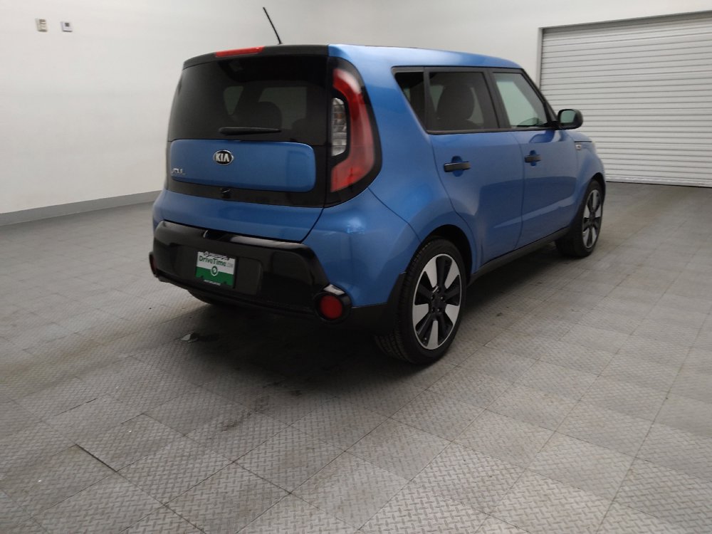 Used 2016 Kia Soul + w/ Designer's Package FWD image 9