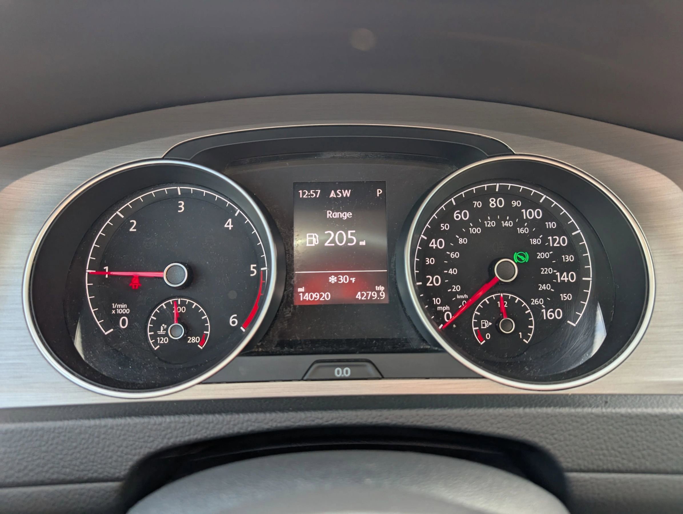 Used 2015 Volkswagen Golf TDI S image 19