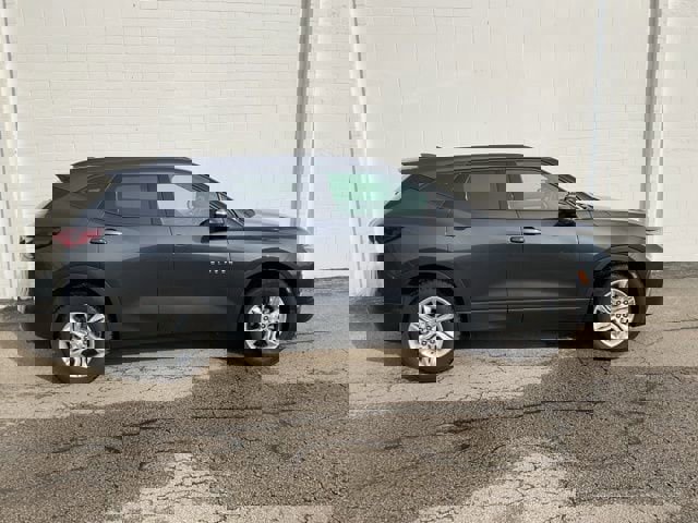 Used 2022 Chevrolet Blazer LT image 3