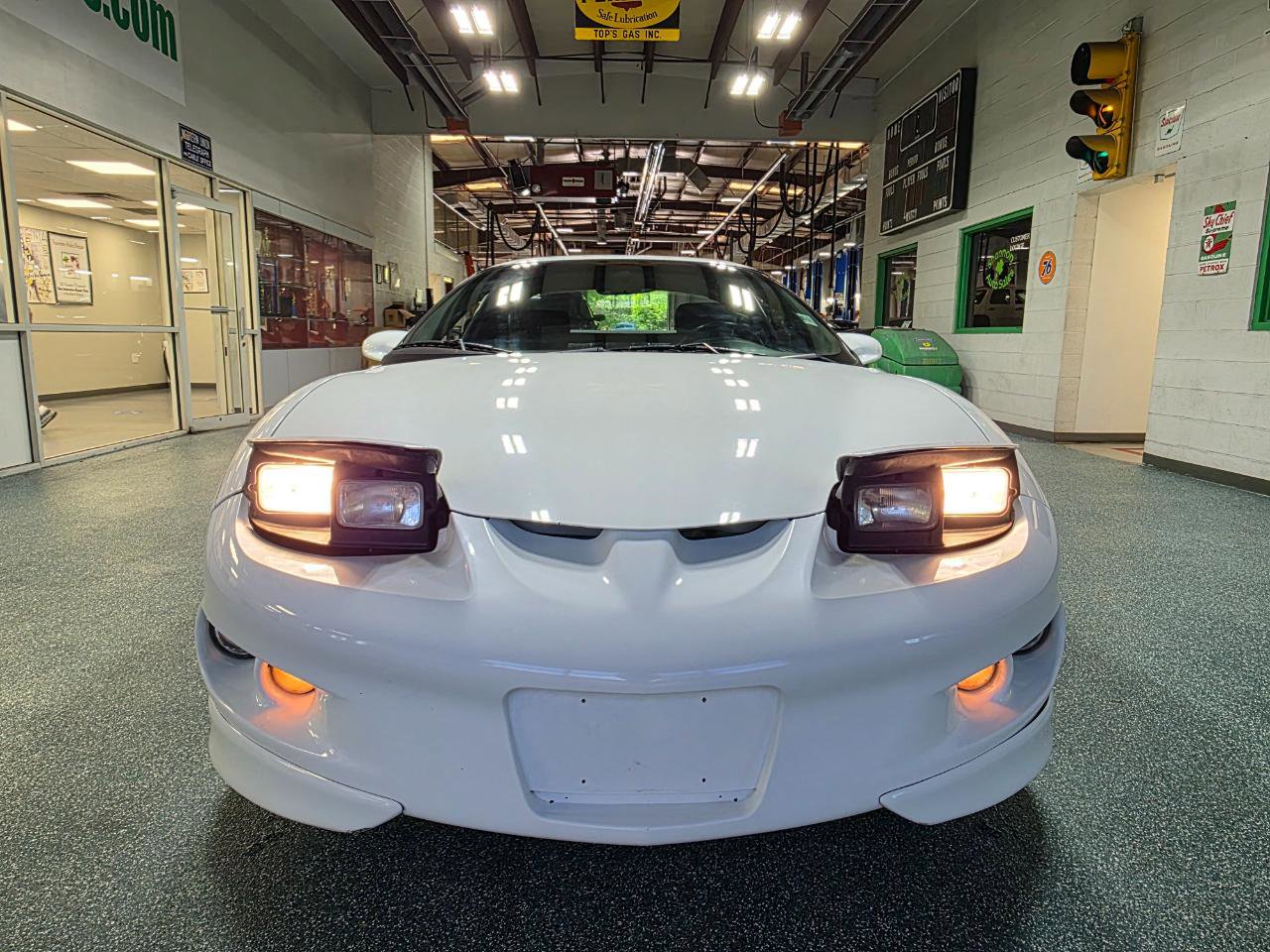 Used 2002 Pontiac Firebird Formula w/ Opt Pkg image 3