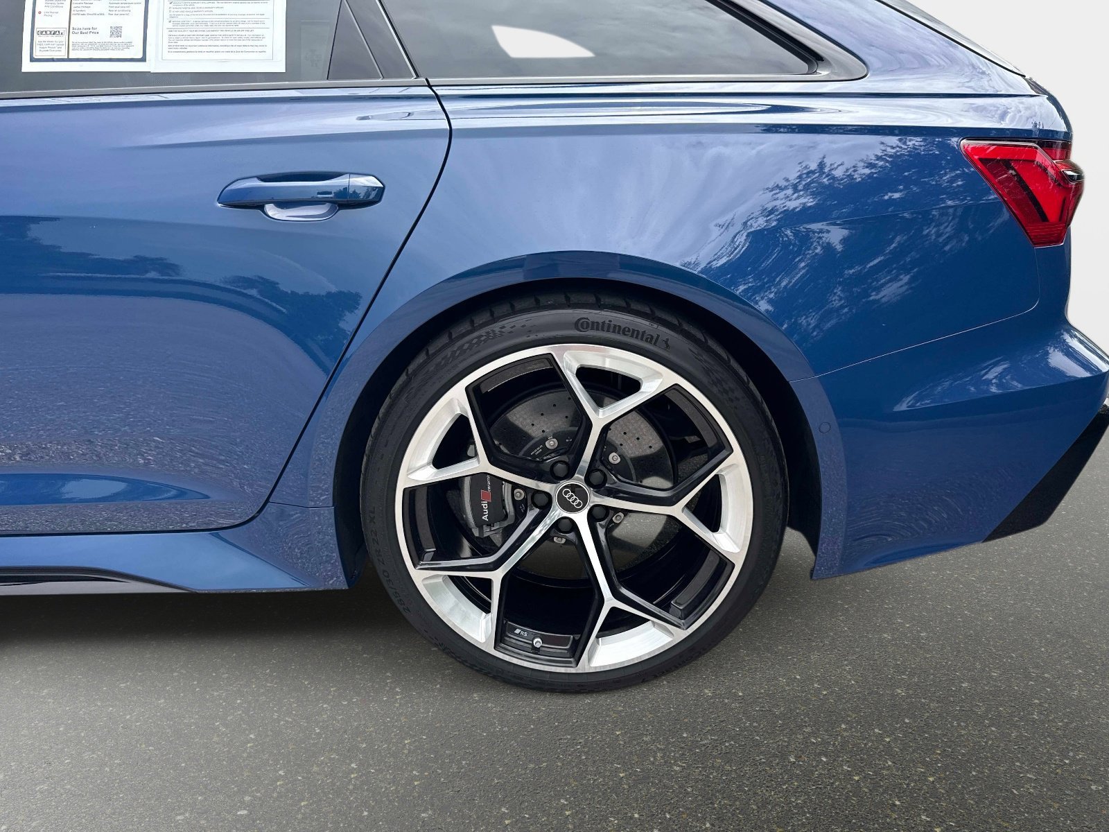 Used 2025 Audi RS 6 performance AWD/4WD image 9