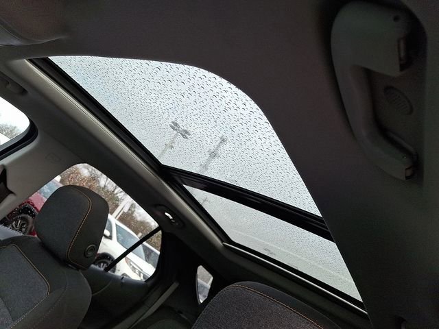 Used 2022 Chevrolet Equinox LT image 11