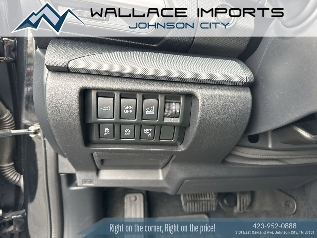 Used 2019 Subaru Forester Limited w/ Popular Package #3 image 34