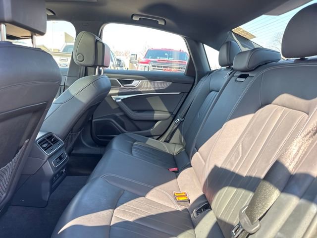 Used 2024 Audi A6 Premium Plus image 11