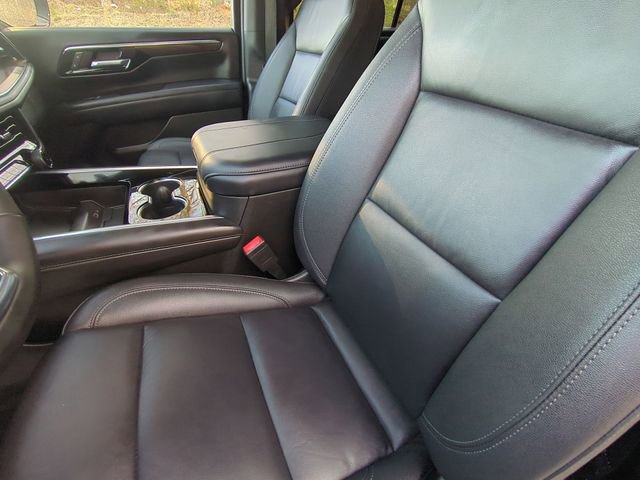 Used 2025 Chevrolet Tahoe LT image 27