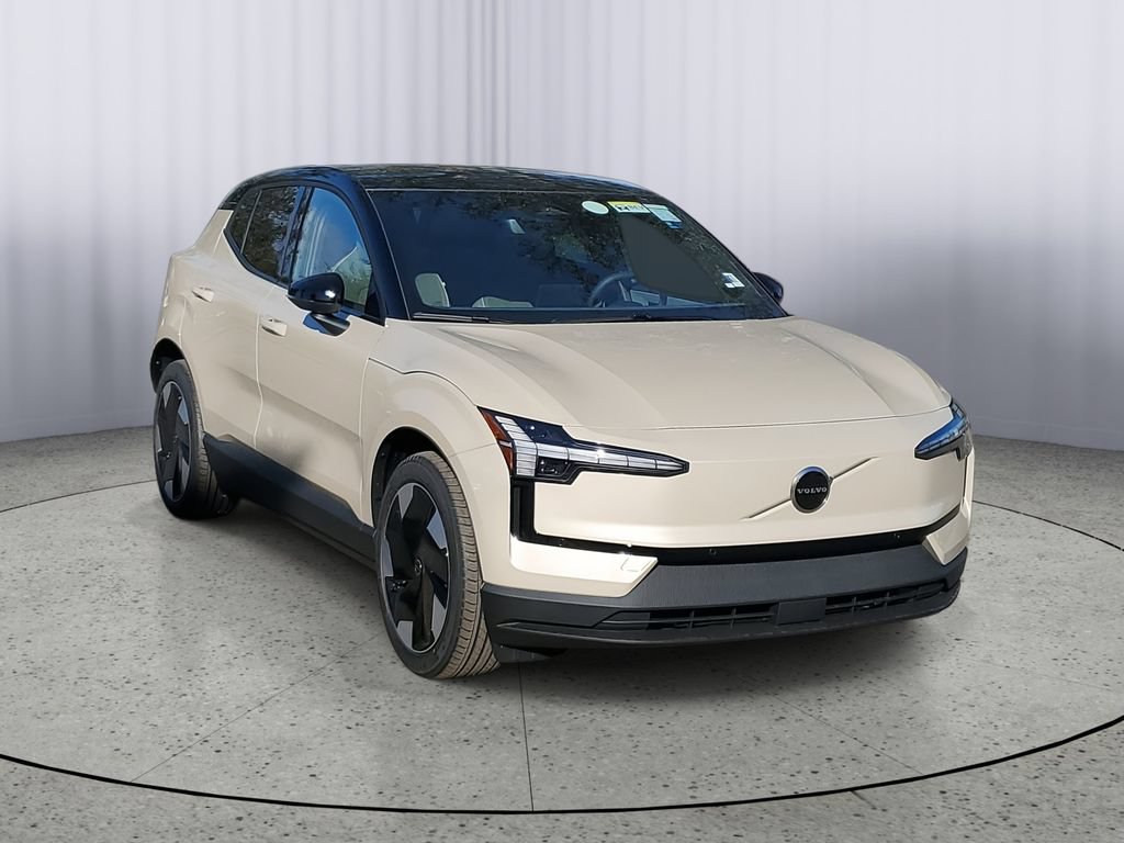 New 2026 Volvo EX30 Plus w/ Protection Package Premier