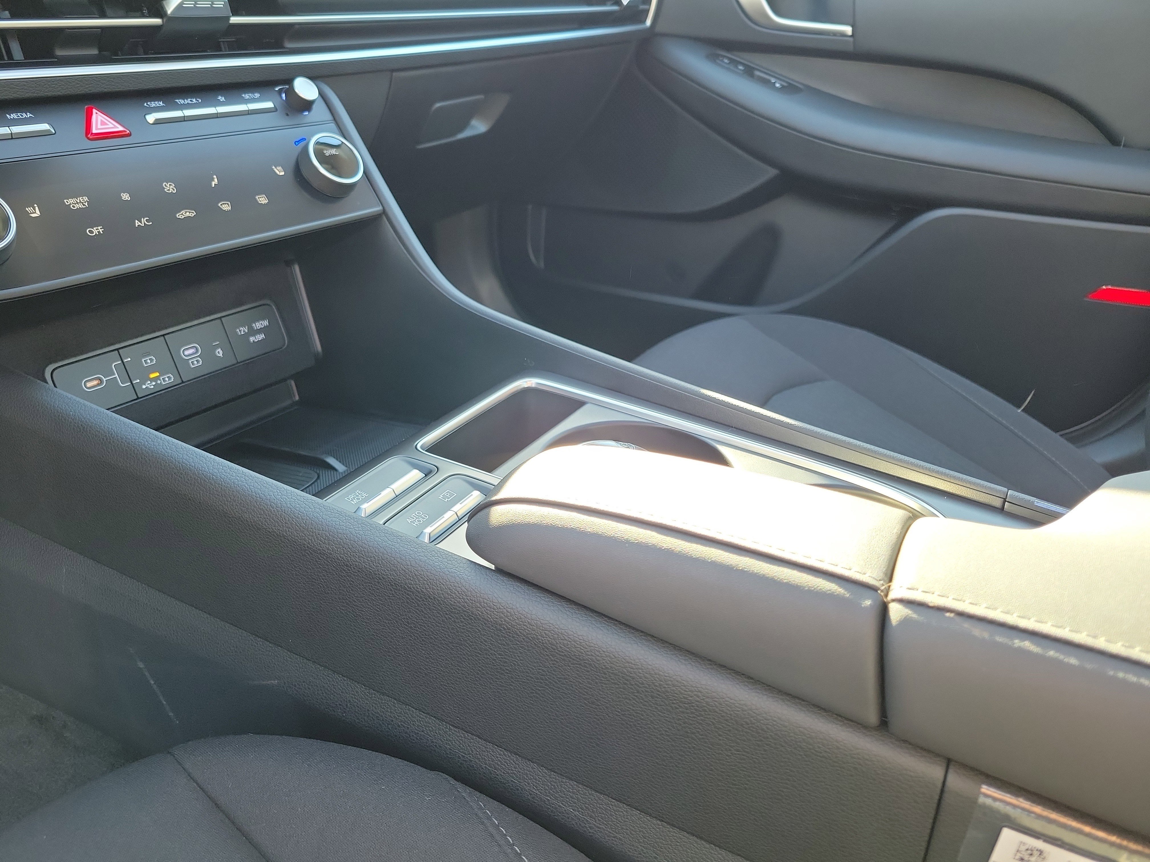 New 2026 Hyundai Sonata SEL image 12