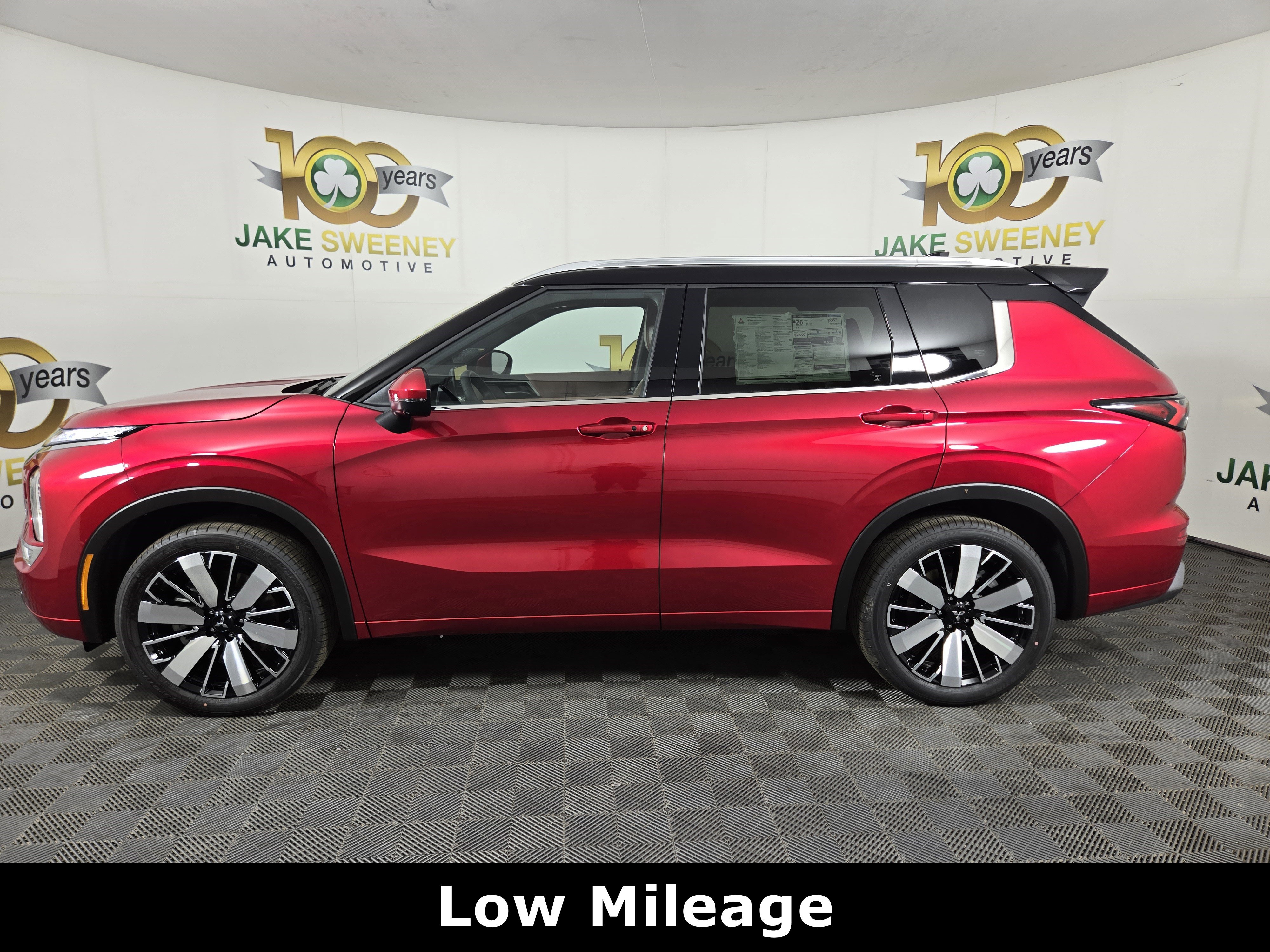 New 2025 Mitsubishi Outlander SEL image 4