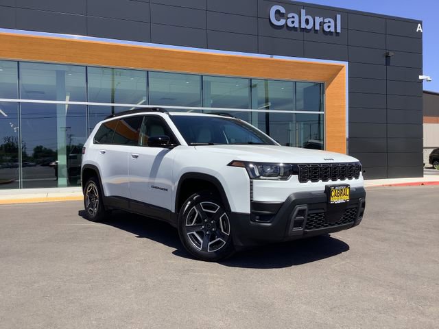 New 2026 Jeep Cherokee Laredo AWD/4WD image 2