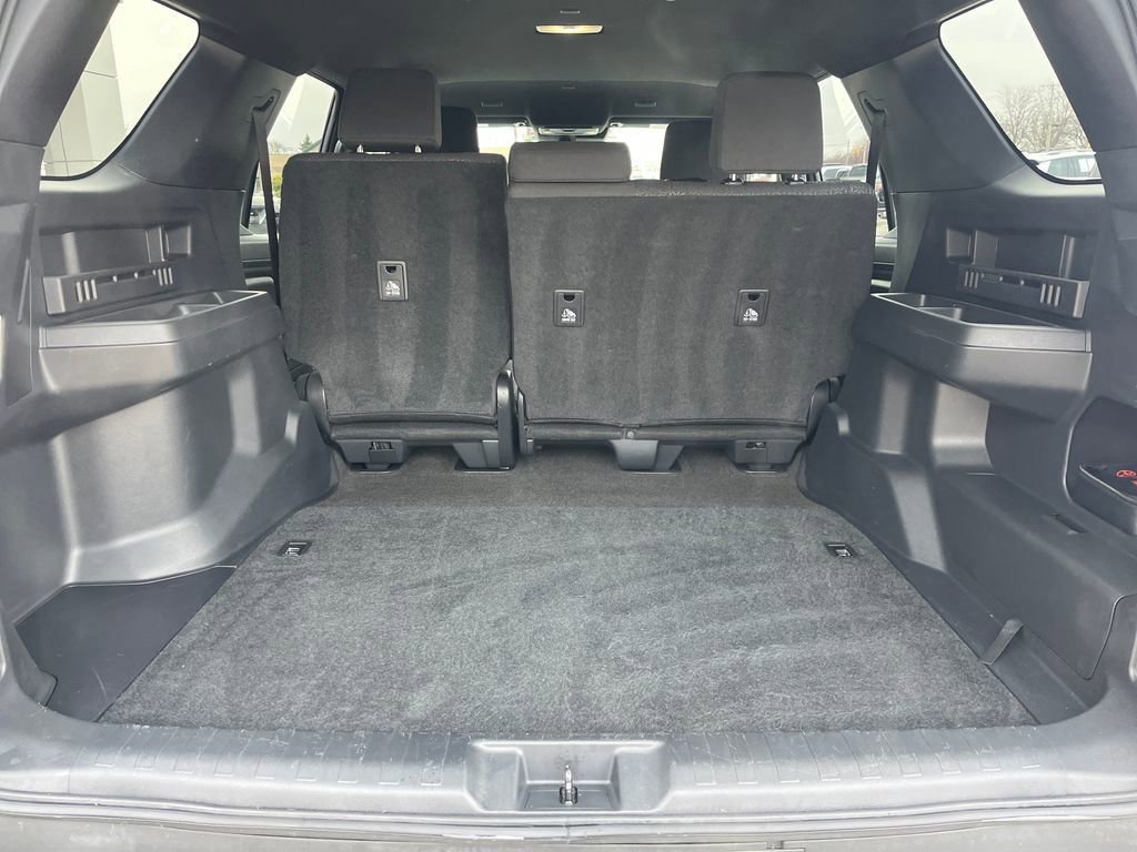 Certified 2025 Toyota 4Runner SR5 image 25