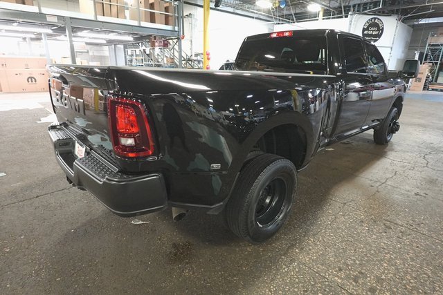 Used 2025 RAM 3500 Tradesman image 9