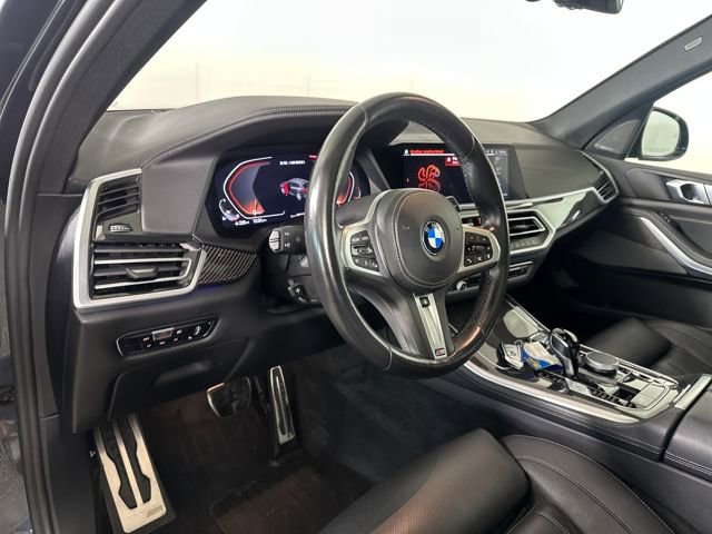 Used 2022 BMW X5 M50i w/ Premium Package image 12