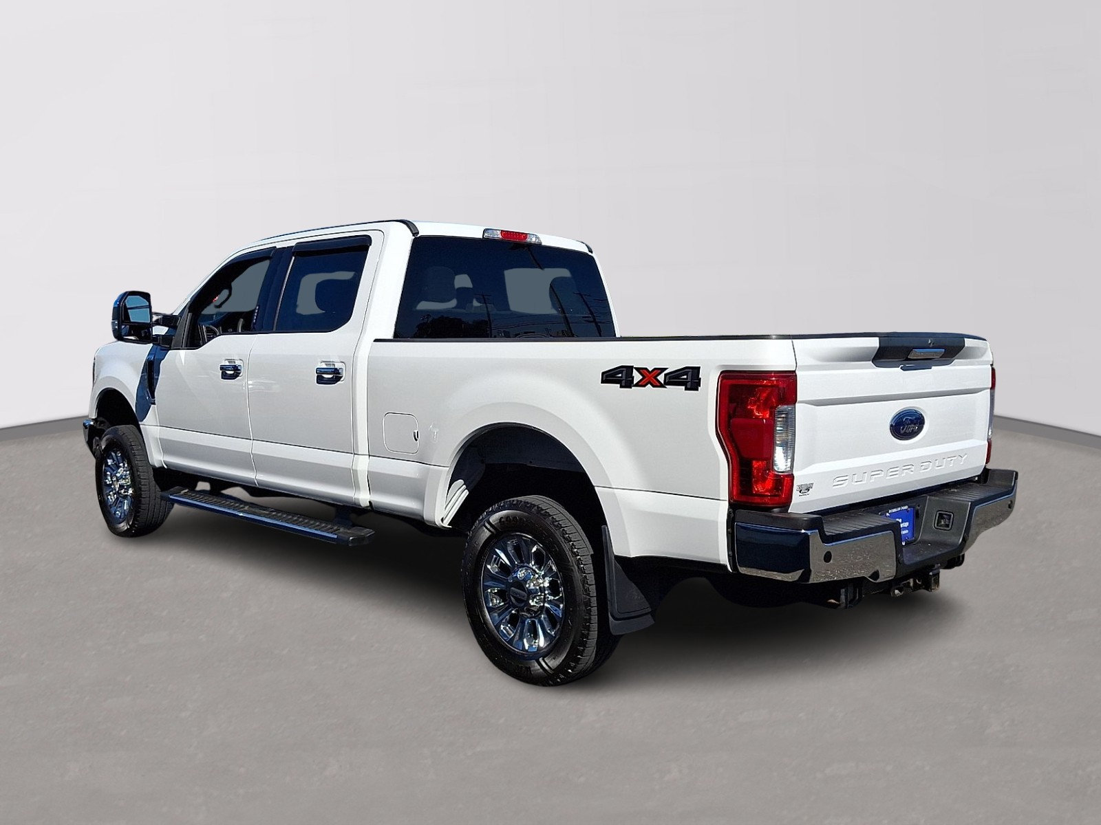 Certified 2018 Ford F250 4x4 Crew Cab Super Duty image 4