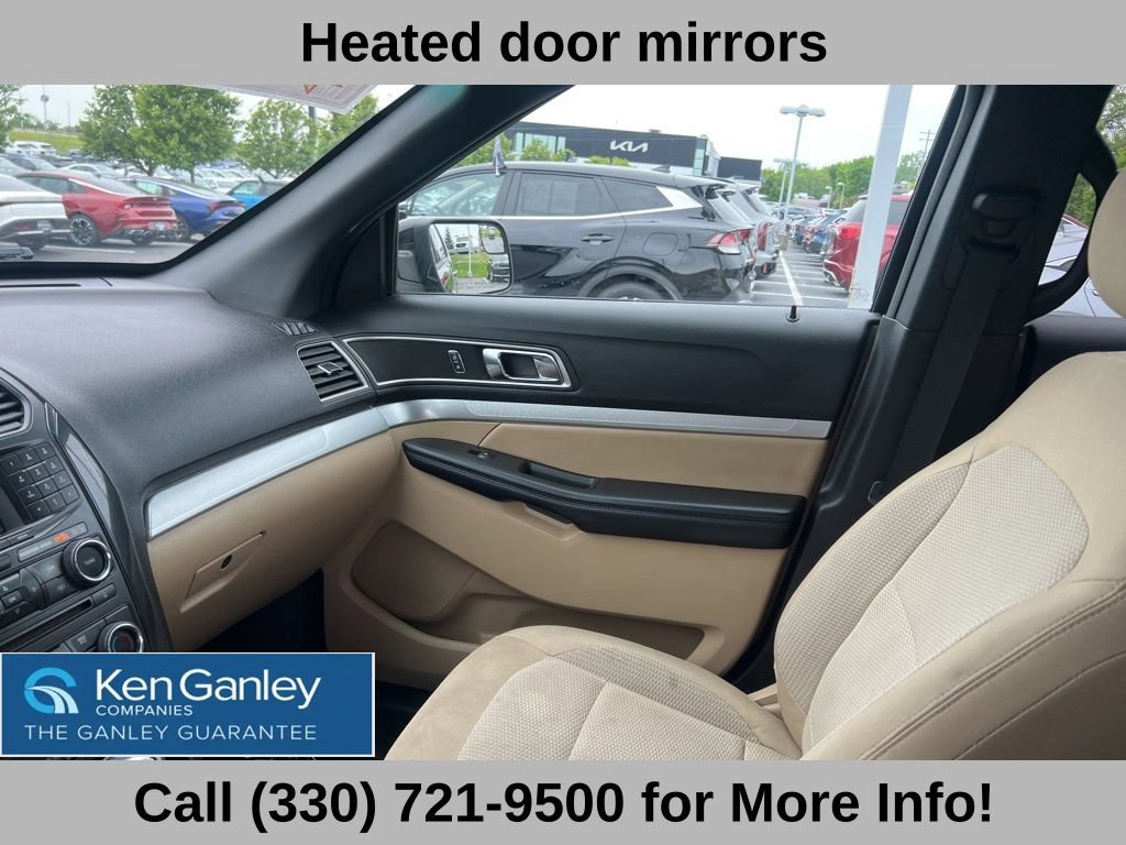 Used 2017 Ford Explorer XLT FWD image 40