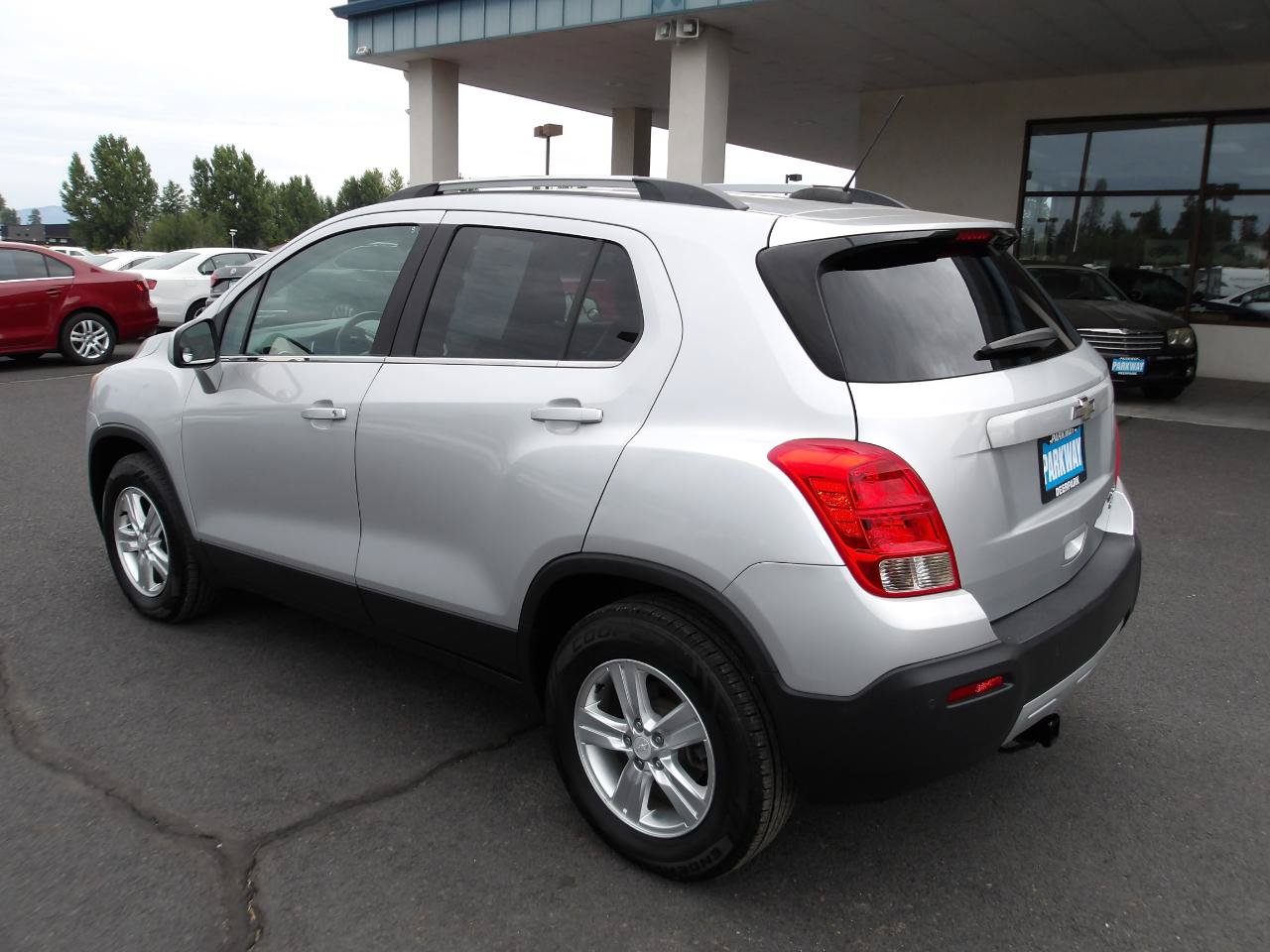 Used 2015 Chevrolet Trax LT w/ LT Plus Package AWD/4WD image 3