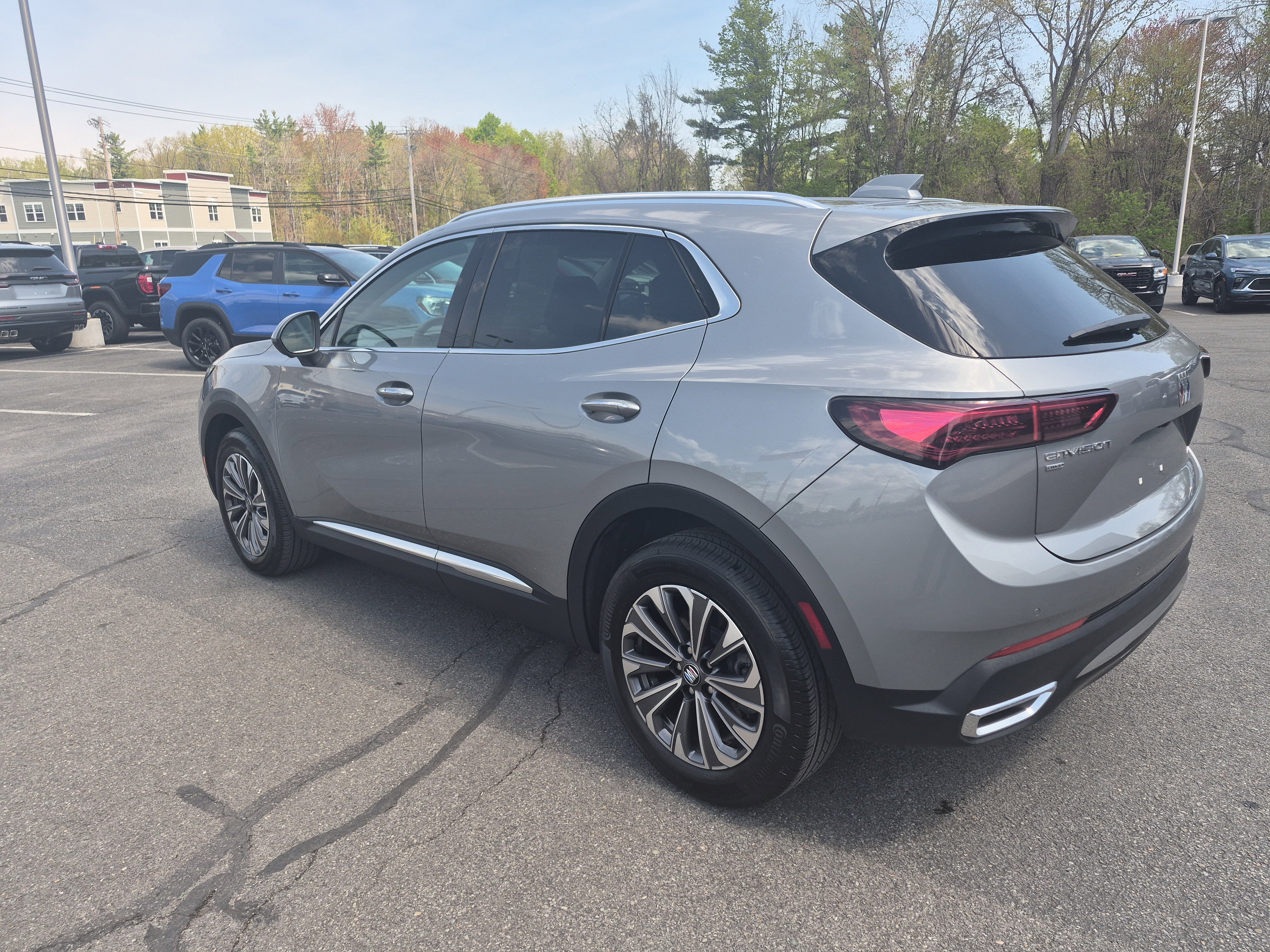 Certified 2024 Buick Envision Preferred AWD/4WD image 3